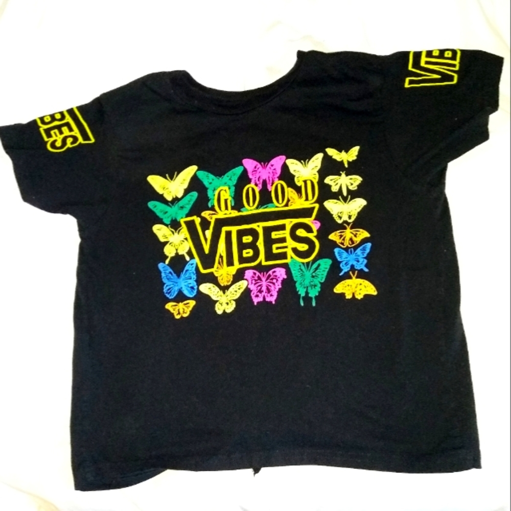 "Good Vibes" Women's T-shirt